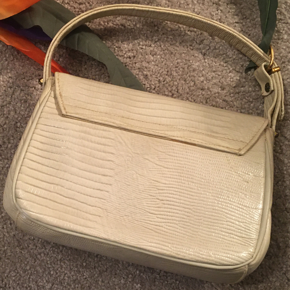 Lizard Embossed Leather Handbag - Picture 2 of 7